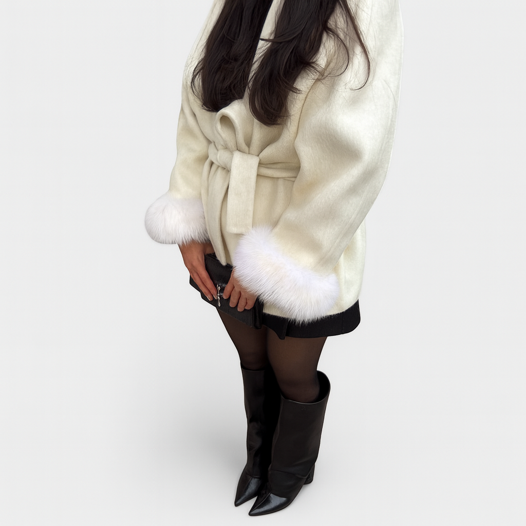 Woolcat™ – Manteau élégant avec détails en fausse fourrure
