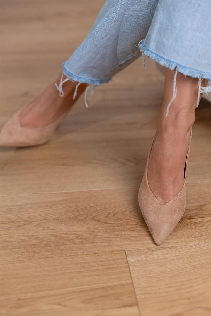 Maison Armand™ | Escarpins Slingback Nude Élégance